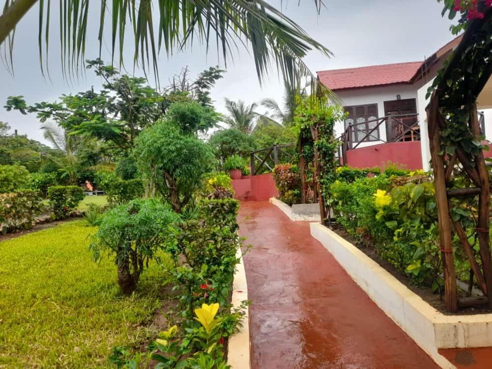 Majani Breeze Vila Nungwi Exterior foto
